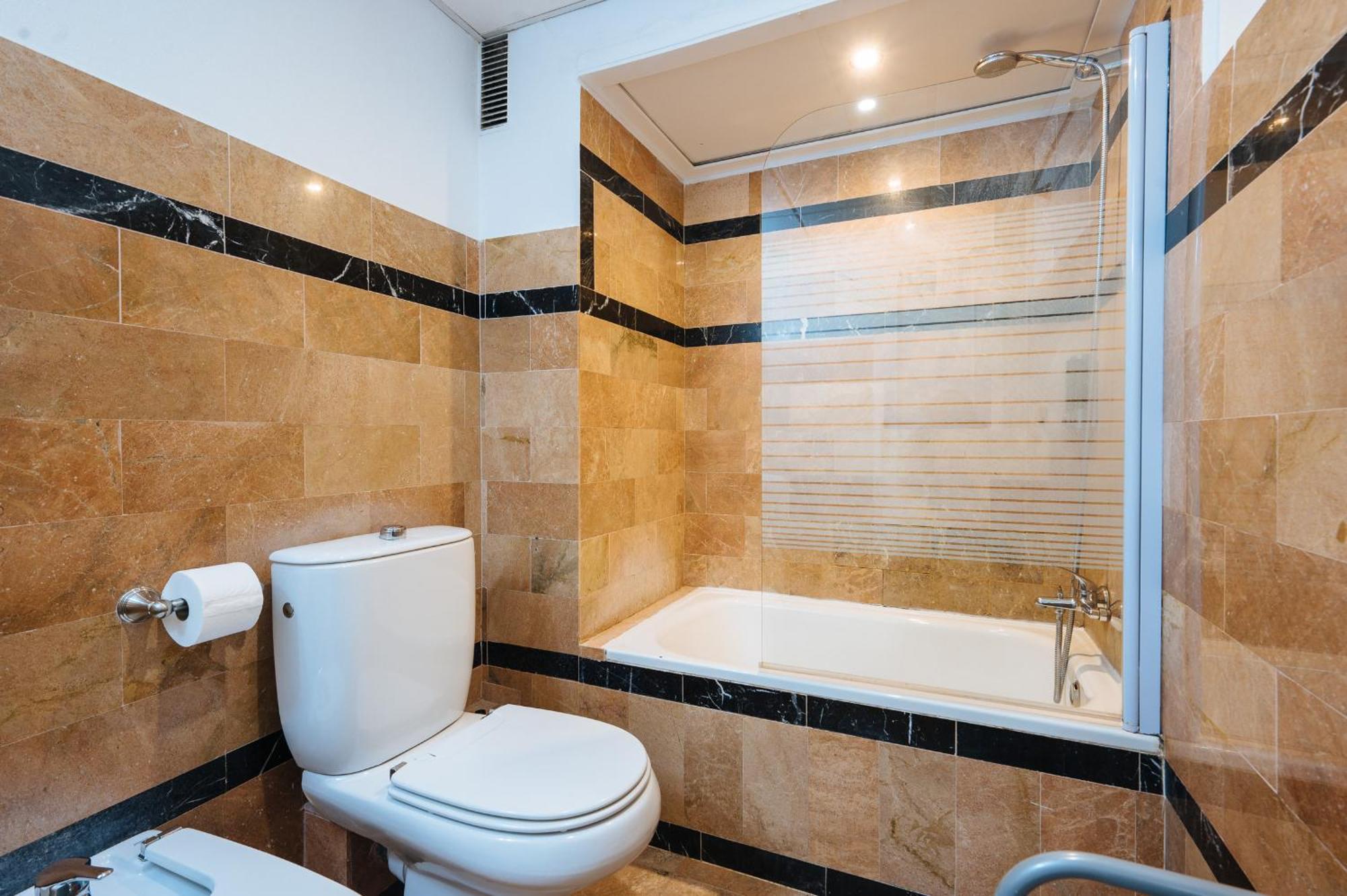 Novalia Home Suite Севілья Екстер'єр фото