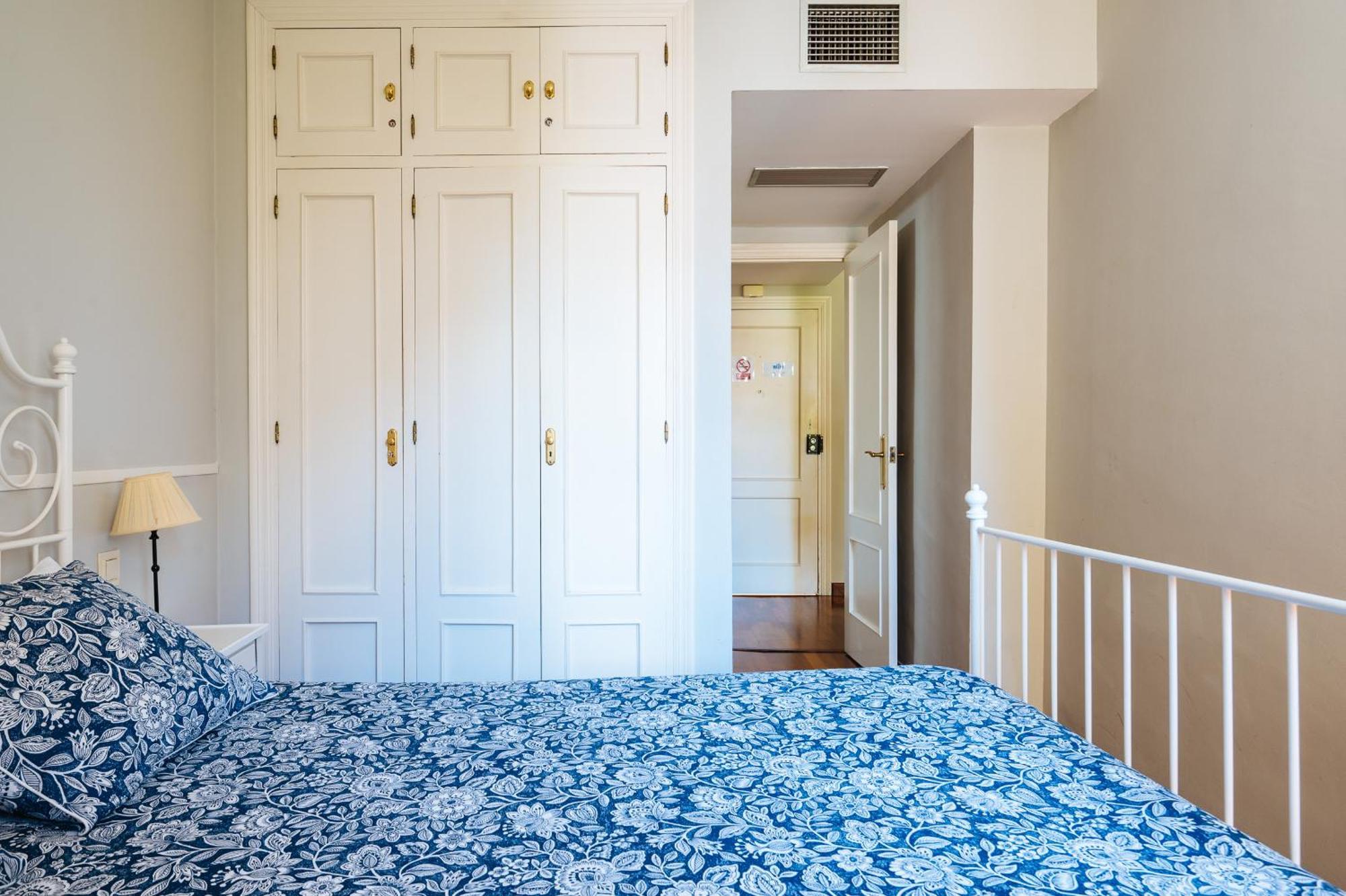 Novalia Home Suite Севілья Екстер'єр фото